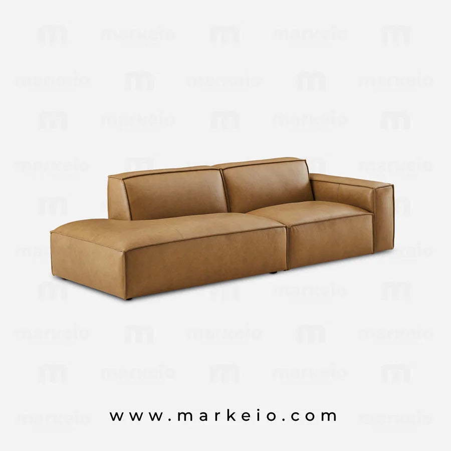 Vue latérale de la méridienne Divano marron caramel à Casablanca.