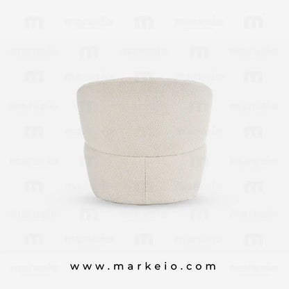 Mobilier de standing en tissu bouclette blanche pour appartement moderne.