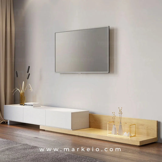 Meuble TV robuste en bois de chêne et détails blancs contemporains.