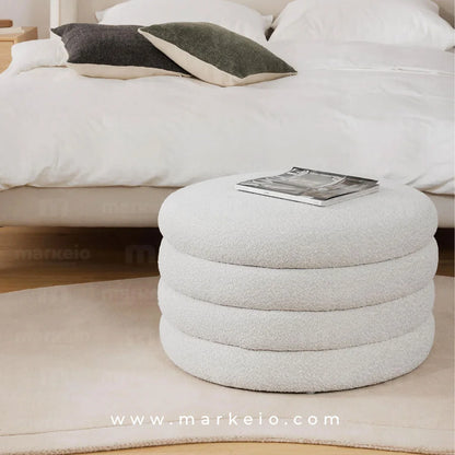 Pouf d'entrée élégant et pratique pour s'chausser à Casablanca.